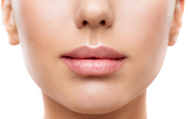 SECRET TRICKS TO GET THAT HEALTHY PLUMP AND KISSABLE LIPS