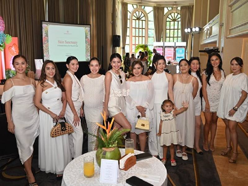Moms to Care for Their Own Skin